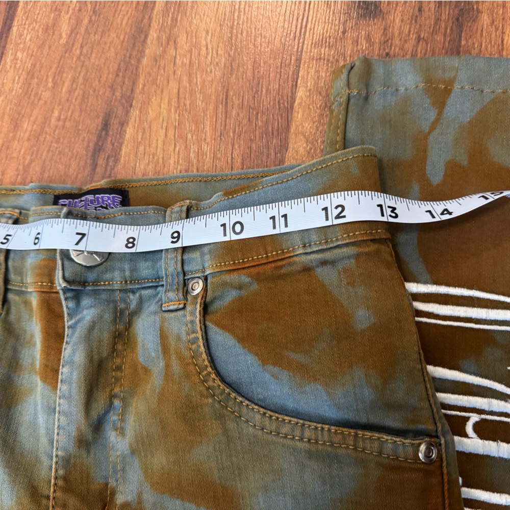 Culture Vulture Men’s Sz 28 Grunge Distressed Skinny Jeans with Embroidered Logo - Picture 6 of 11